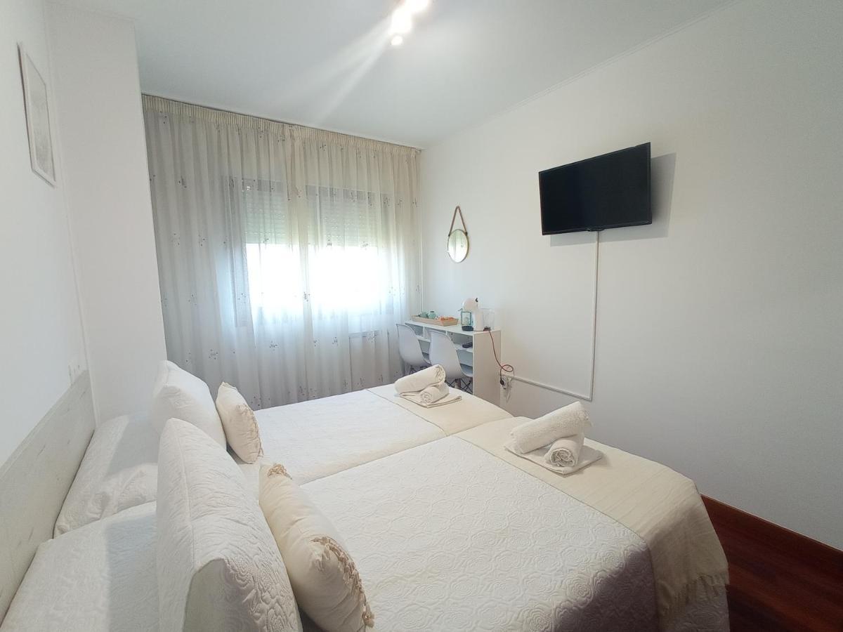 Martinez Rooms Pilgrims กัลดัส เด เรย์ส ภายนอก รูปภาพ